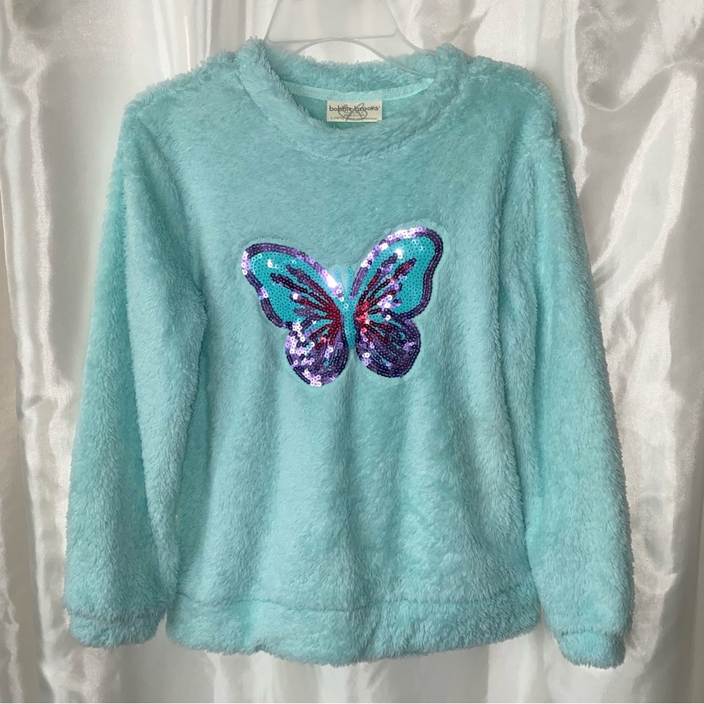 NWT Girls Fuzzy Teal Sequenced Butterfly Sweatshirt, ADORABLE, Soft, Comfy, Warm